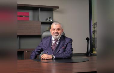 Essential Traits for Building Successful Companies