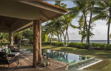 From Wanderlust to Wandermust: Reconnect with the World  with a trip to an Island Paradise