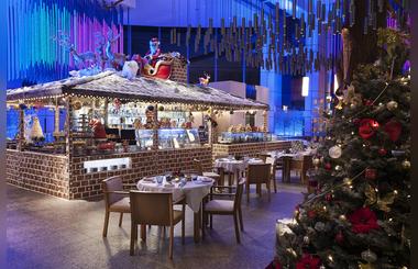 Dubai Festival City Brings the Holiday Cheerfulness to Dubai Visitors and Residents