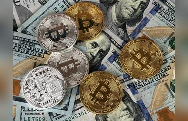 Is Bitcoin a suitable instrument to get over the crisis?