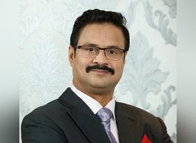 From UAE,Masala King Dhananjay Datar To Sponsor The Repatriation Of Indians