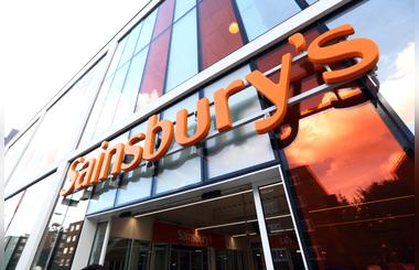 With Blue Yonder Sainsburys Feeds Its Supply Chain Strategy 