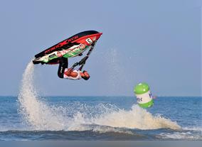 Group ABU DHABI RIDERS CHASE WORLD AQUABIKE DOUBLE IN SHARJAH 