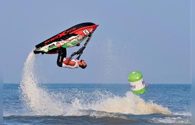 Group ABU DHABI RIDERS CHASE WORLD AQUABIKE DOUBLE IN SHARJAH 