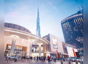 Enjoy a weekend shopping at the Dubai Mall with a 25-90% discount