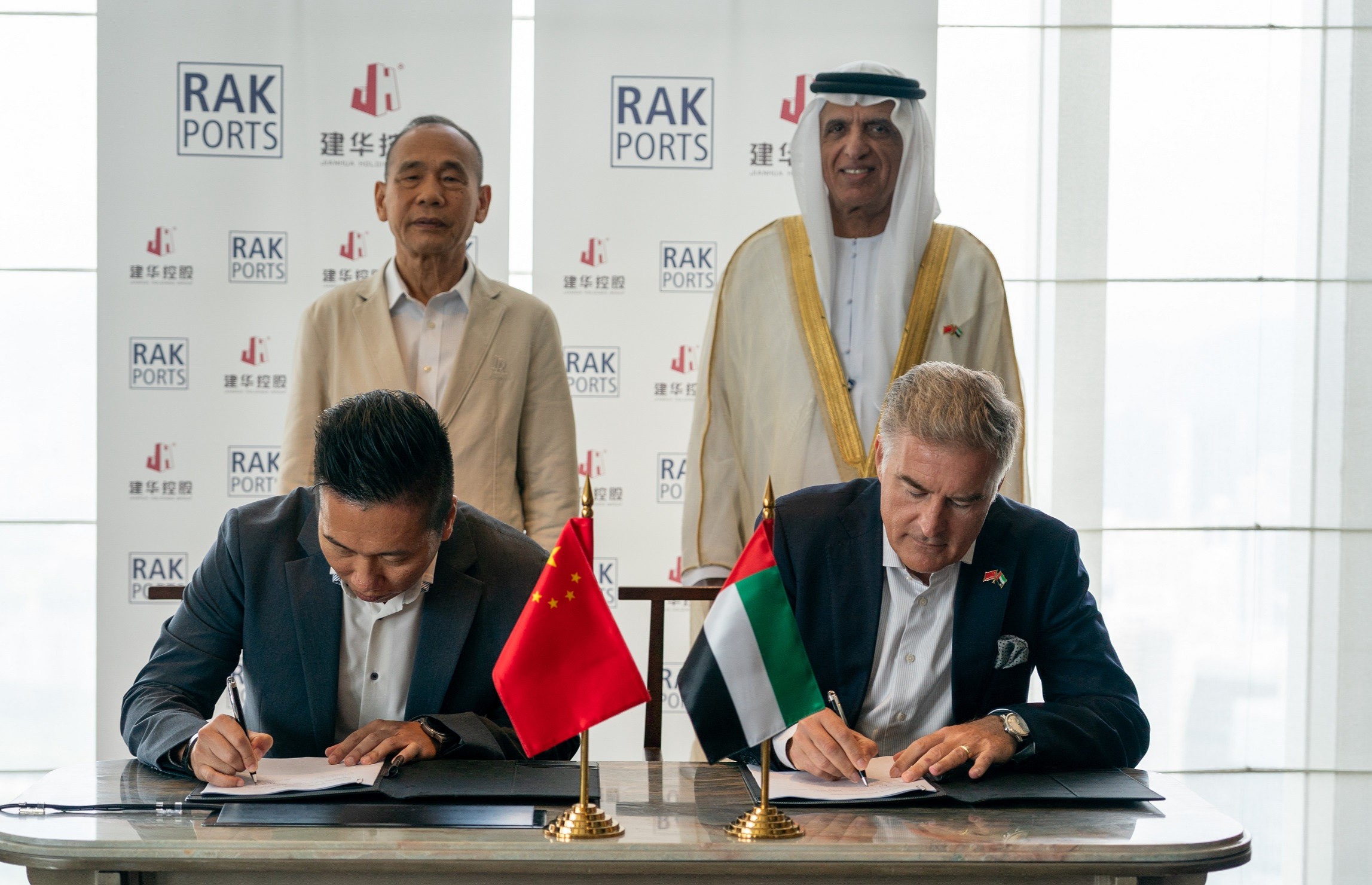 RAK PORTS Signs MOU with Jianhua Holdings to Establish Prestressed Concrete Pile Factory in Ras Al Khaimah