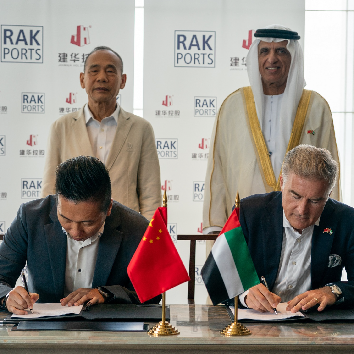 RAK PORTS Signs MOU with Jianhua Holdings to Establish Prestressed Concrete Pile Factory in Ras Al Khaimah