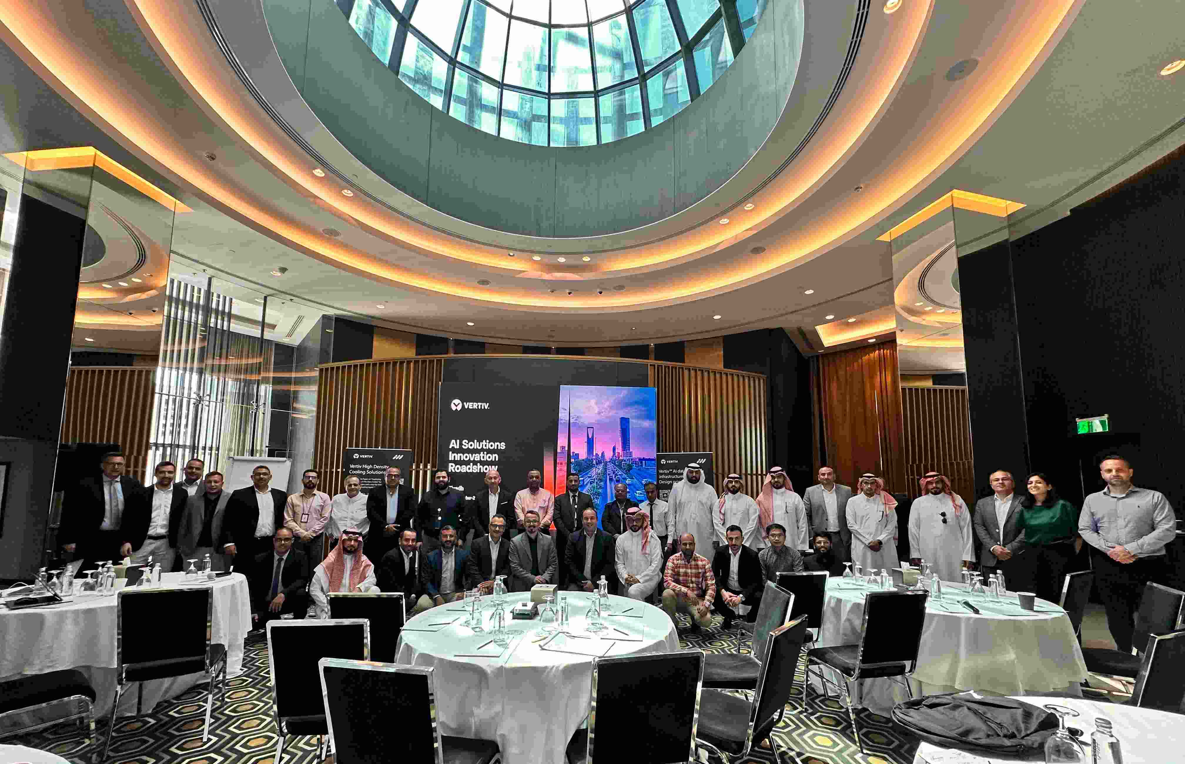 Vertiv Partners with MMR to Launch AI Innovation Roadshow Series in Riyadh