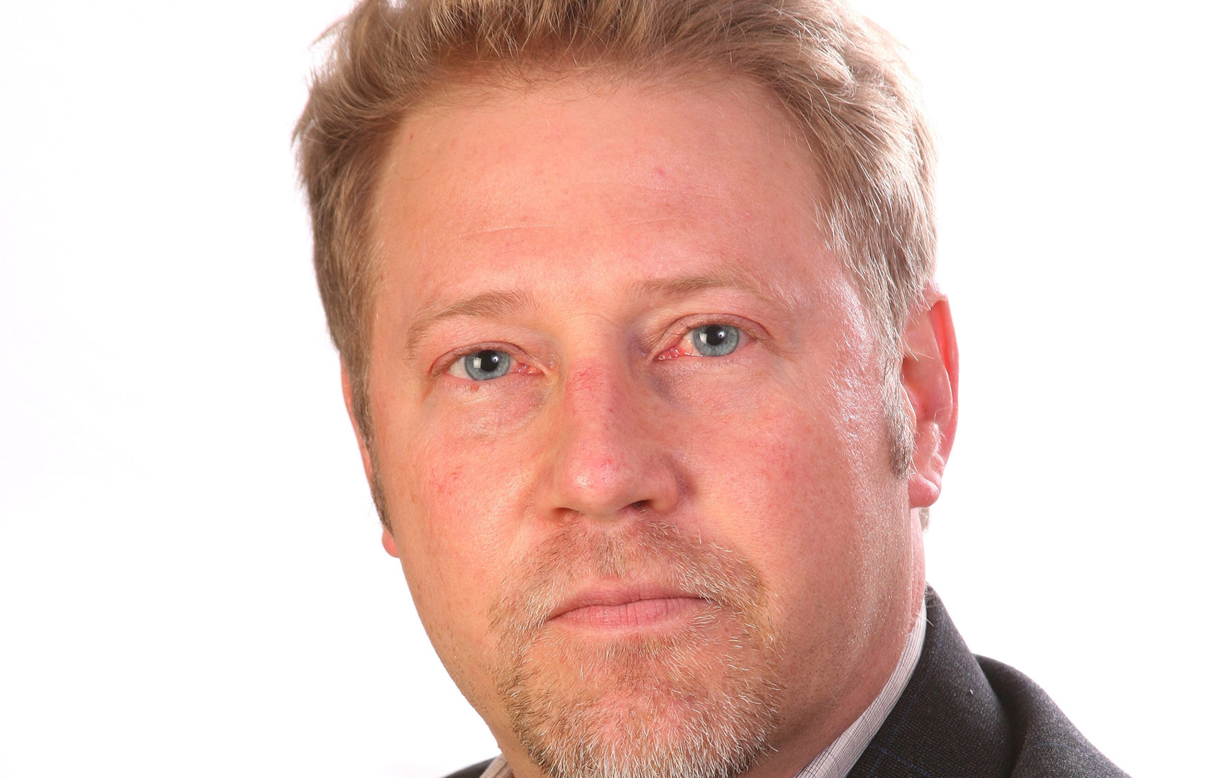 Gartner Predicts Mainstream Adoption of Everyday AI and Digital Employee Experience Within Two Years